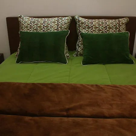 Casas Do Fantal * Vale de Salgueiro